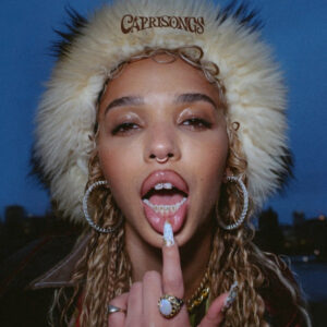 FKA Twigs - Caprisongs-0