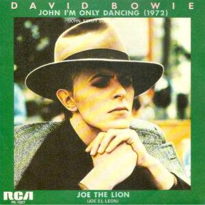 David Bowie - John I'm Only Dancing (1972) = John Estoy Sólo Bailando / Joe The Lion = Joe El León-0