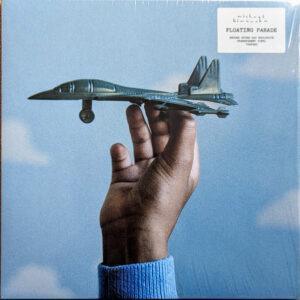 Michael Kiwanuka - Floating Parade-0