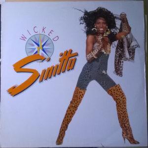 Sinitta-0